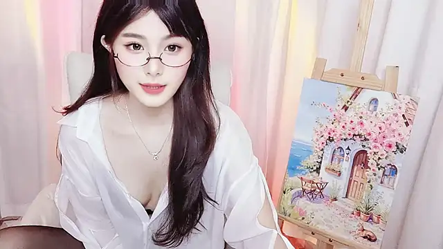 Snapshot of Mia_168 chatting on 05-27-26, 01:57 Mia 168 online show from 05-27-26, 01:57