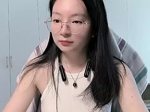 Eeya-36 online show from 04-27-26, 06:55