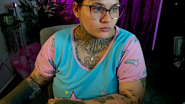 Snapshot of Tiffany_valentineRay chatting on 03-02-26, 10:11 Tiffany valentineRay online show from 03-02-26, 10:11