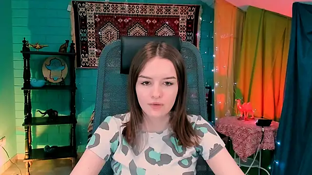 Snapshot of KellieBanshe chatting on 07-12-26, 04:24 KellieBanshe online show from 07-12-26, 04:24