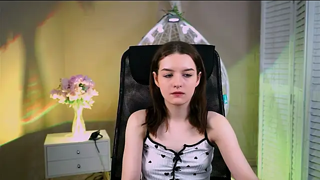 KellieBanshe online show from 03-25-26, 04:12