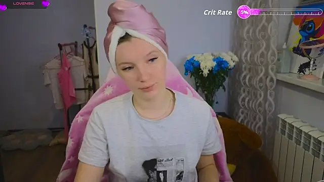 Mary Blu online show from 04-12-26, 01:53