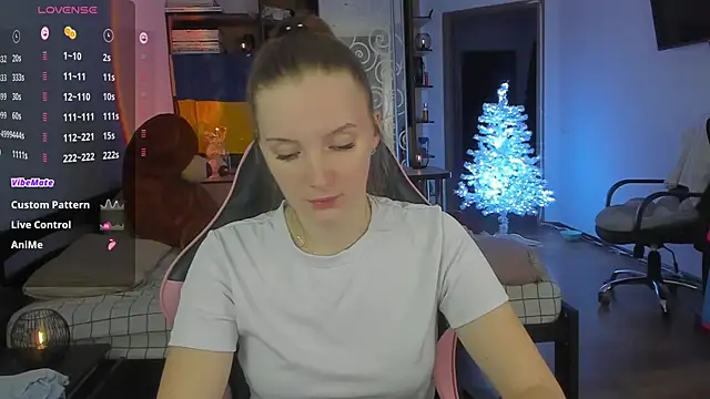 Mary Blu online show from 12-18-25, 06:01