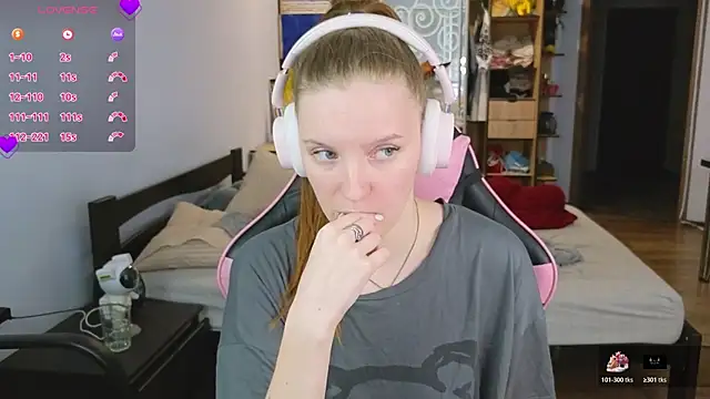 Mary Blu online show from 01-11-26, 07:59