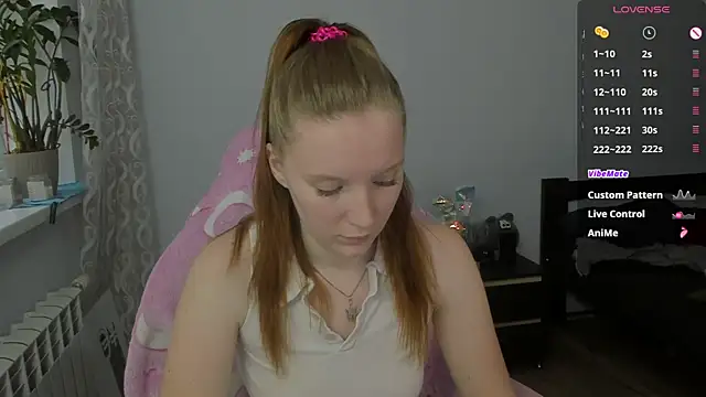 Mary Blu online show from 11-17-25, 08:29