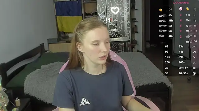 Mary Blu online show from 11-20-25, 10:31