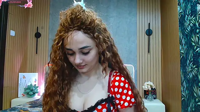 Snapshot of KatarinaHeaven chatting on 05-27-26, 09:11 KatarinaHeaven online show from 05-27-26, 09:11