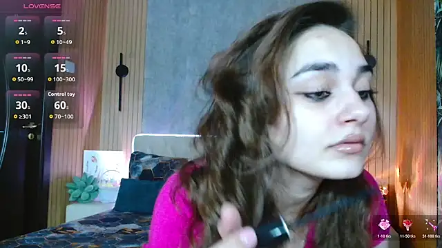 Snapshot of KatarinaHeaven chatting on 04-20-26, 04:30 KatarinaHeaven online show from 04-20-26, 04:30