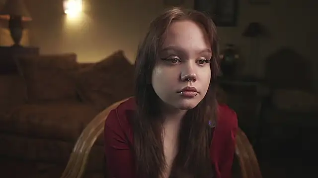 LeahAllsop online show from 03-10-26, 01:26