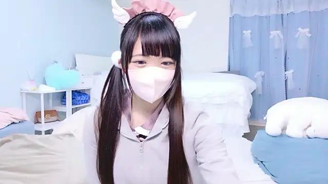 Snapshot of Hime_na chatting on 05-28-26, 12:33 Hime na online show from 05-28-26, 12:33