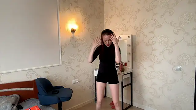 VerginiaWhite online show from 03-15-26, 08:21