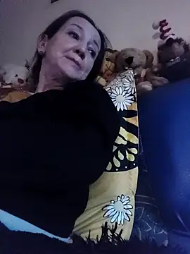 anayss17 online show from 03-17-26, 04:32