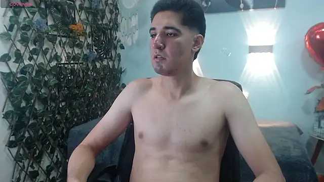 Roccoallegeri online show from 03-06-26, 11:49