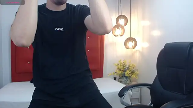 Roccoallegeri online show from 03-19-26, 12:27