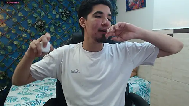 Roccoallegeri online show from 03-31-26, 12:29