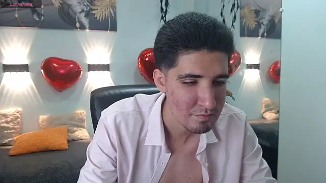 Roccoallegeri online show from 03-10-26, 12:09