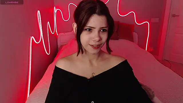 Snapshot of llittle-peachh chatting on 06-02-26, 07:08 llittle-peachh online show from 06-02-26, 07:08
