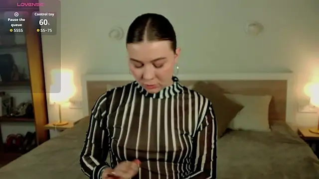 HermioneMoon online show from 05-02-26, 02:44