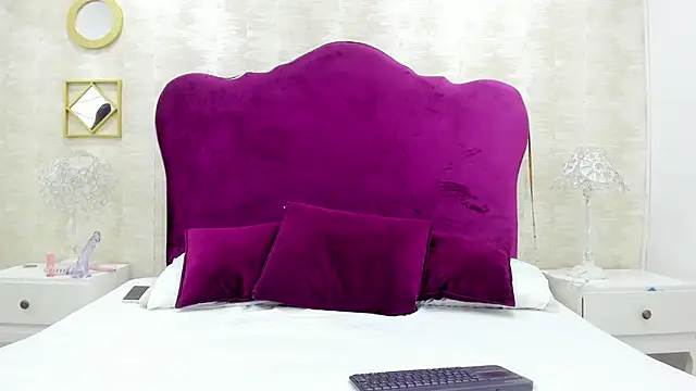 MeganVelvet  online show from 03-09-26, 12:30