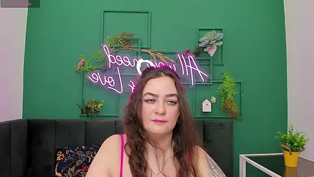 Charlottecurvyy online show from 03-19-26, 01:38