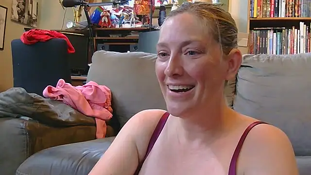 MistyMountains96 online show from 06-09-26, 07:37