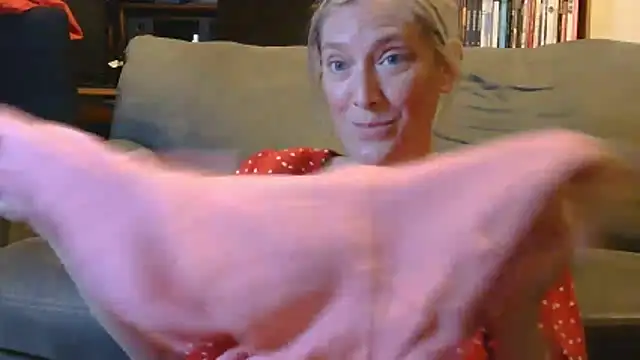MistyMountains96 online show from 06-11-26, 03:47