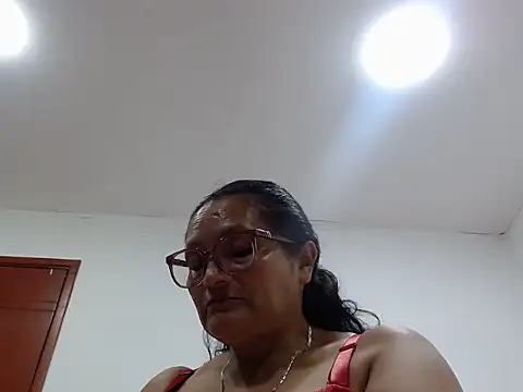 Snapshot of _BellaNocturna chatting on 05-29-26, 03:23 BellaNocturna online show from 05-29-26, 03:23