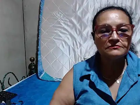 Snapshot of _BellaNocturna chatting on 05-02-26, 01:33 BellaNocturna online show from 05-02-26, 01:33