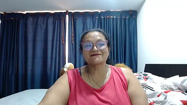 Snapshot of _BellaNocturna chatting on 07-27-26, 08:27 BellaNocturna online show from 07-27-26, 08:27