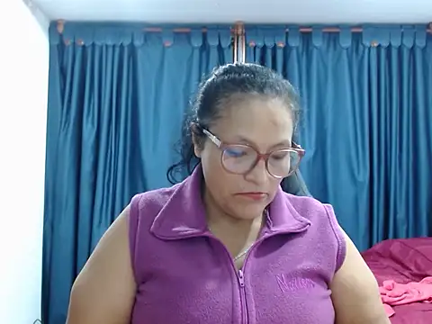  BellaNocturna online show from 03-27-26, 03:26