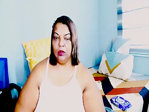 Snapshot of Sassy_Tassy chatting on 04-30-26, 12:23 Sassy Tassy online show from 04-30-26, 12:23