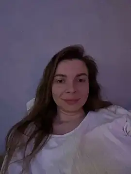 Luna2547 online show from 03-31-26, 06:21