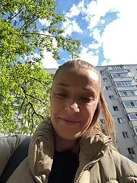 MONICANIX online show from 04-25-26, 01:41