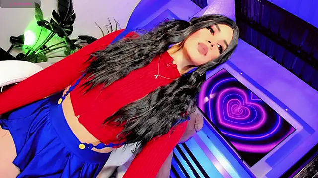 Valentiina Foxx online show from 04-13-26, 10:52