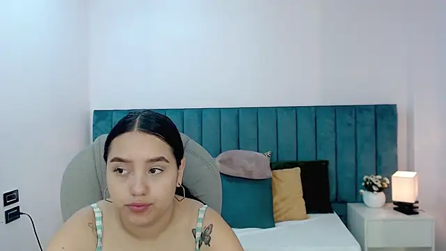 taylor kelsiee online show from 03-12-26, 12:20