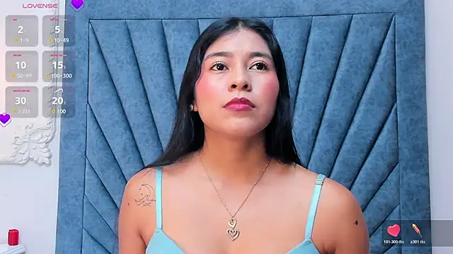 Leandra-Johnson online show from 04-18-26, 01:35