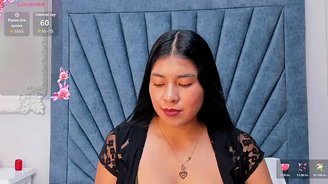 Leandra-Johnson online show from 03-26-26, 01:09