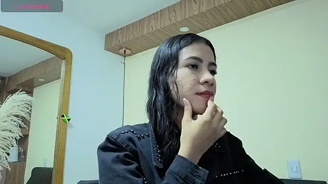 Snapshot of Morgan_alice chatting on 05-24-26, 12:05 Morgan alice online show from 05-24-26, 12:05