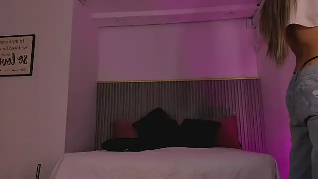 ashvalentine  online show from 07-21-26, 07:26