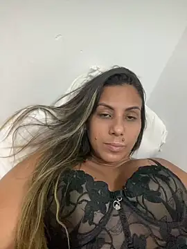 Snapshot of kifanyy chatting on 05-19-26, 01:56 kifanyy online show from 05-19-26, 01:56