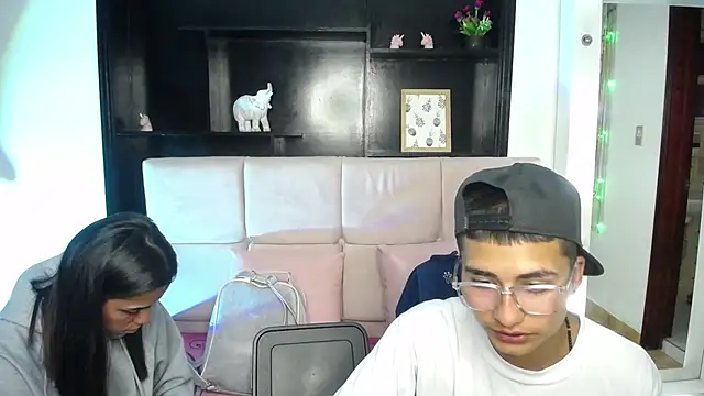  chloe 1 online show from 04-12-26, 03:21