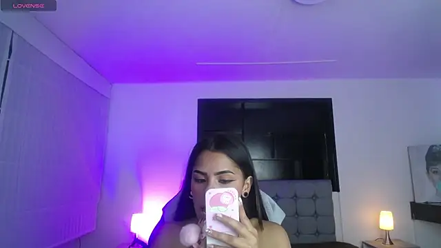  chloe 1 online show from 03-21-26, 07:40