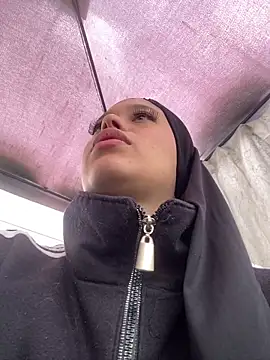 Baby Pink Love online show from 03-23-26, 05:35