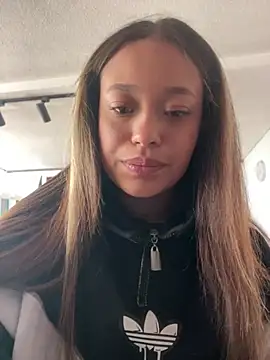 Baby Pink Love online show from 04-13-26, 06:12