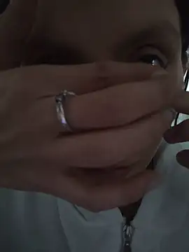 Naomimolie online show from 03-28-26, 12:06