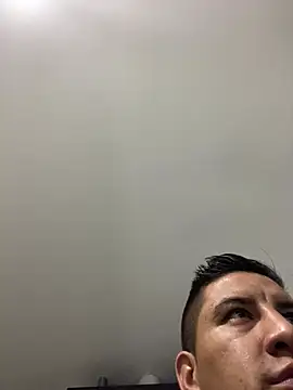 Sneyd10 online show from 04-10-26, 03:57