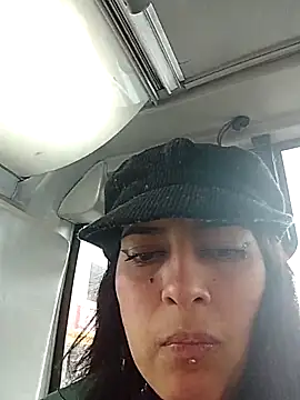 jaade doll online show from 03-11-26, 12:43