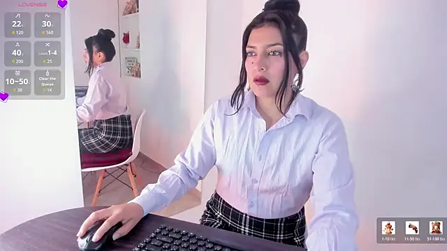 jaade doll online show from 04-13-26, 02:32