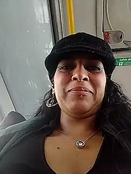 jaade doll online show from 03-25-26, 01:10