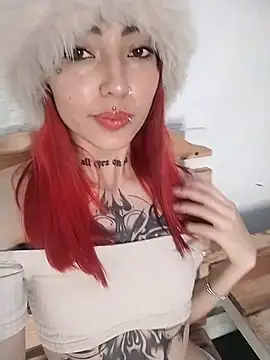 Aviigail online show from 03-12-26, 11:47